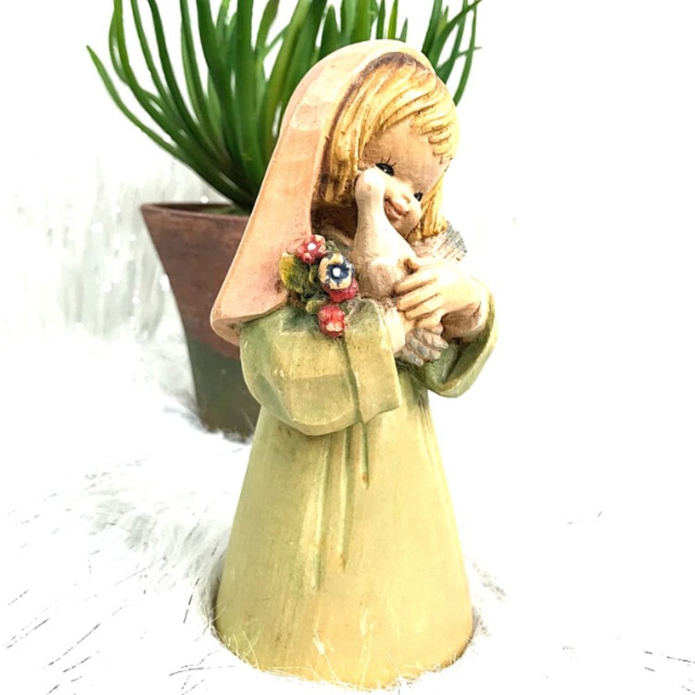 Vintage Anri Italian Wood Carved "Girl with Dove" - Picture 7 of 14